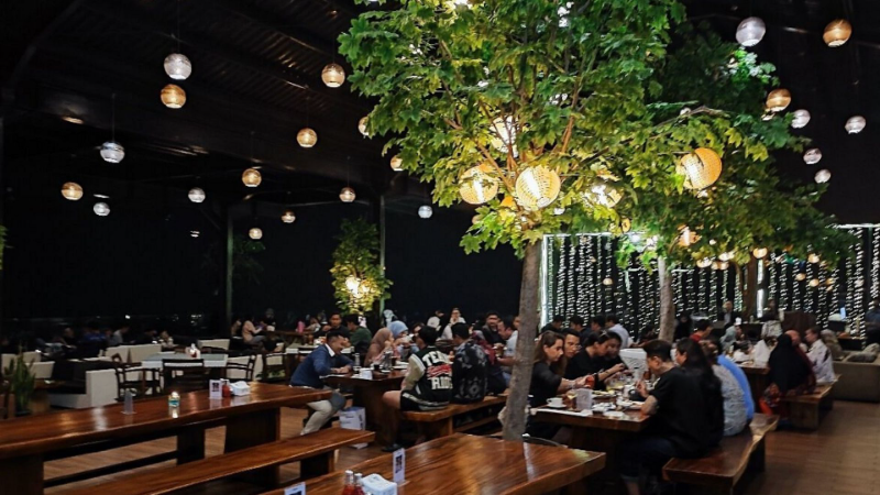 Kuliner Bandung Malam Hari